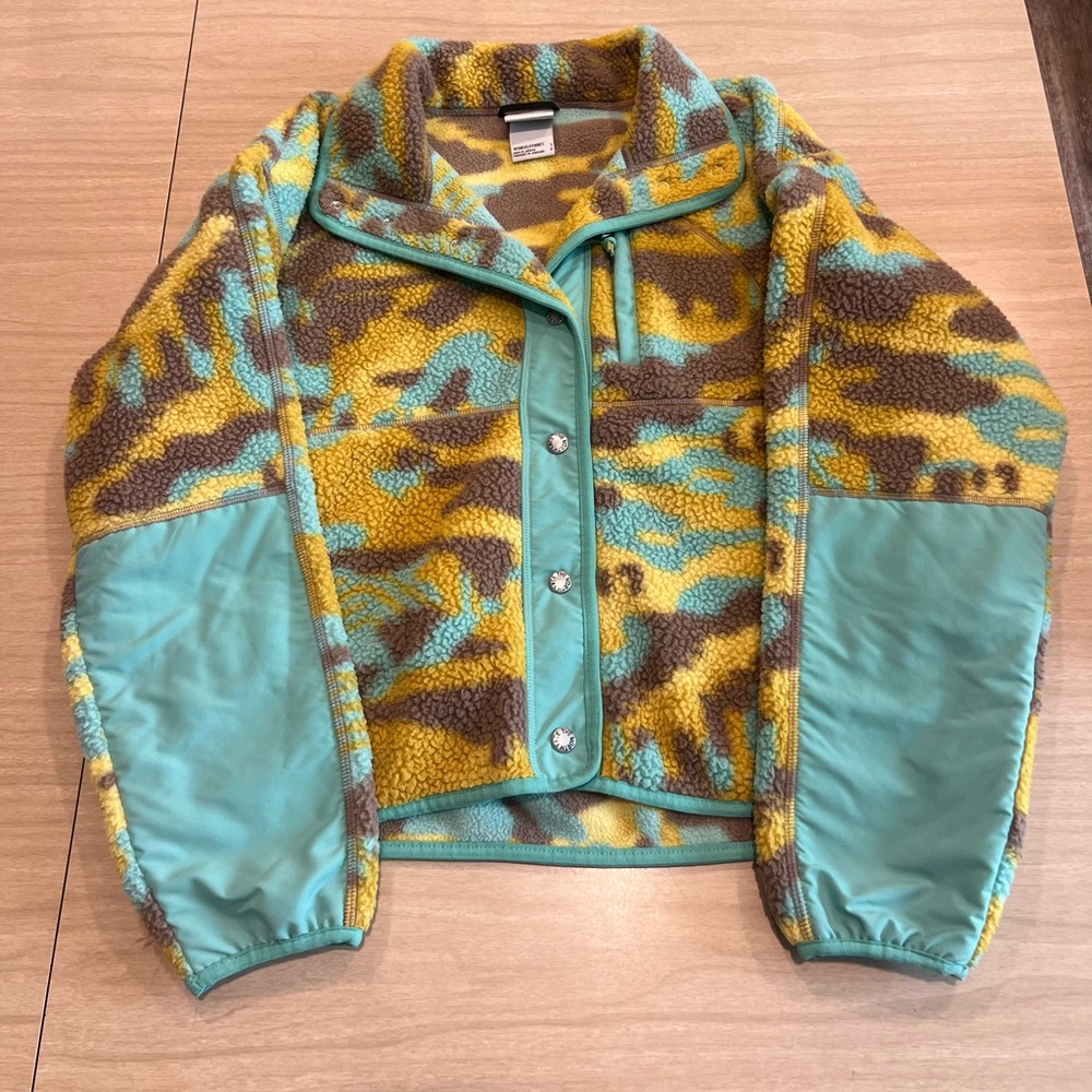 The North Face Women’s Yellow and Brown Fleece Jacket Size Small